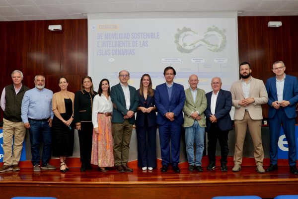 Consultora Alomón asiste a la presentación de la Estrategia de Movilidad Sostenible e Inteligente de Canarias (MOVIC) que ha desarrollado junto a otras consultoras.